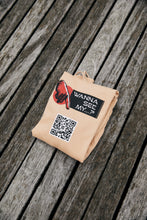 Lade das Bild in den Galerie-Viewer, Wanna See My? Swetch