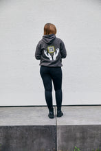 Lade das Bild in den Galerie-Viewer, Holy Swetch